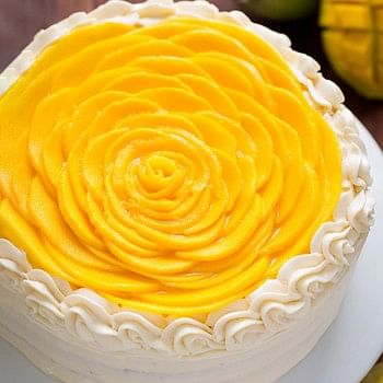 Half Kg Mango Fruit Cake