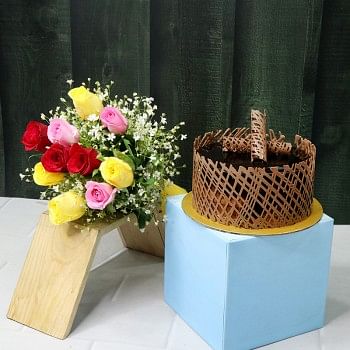 10 Mix Roses with Half Kg Chocolate Truffle Cake